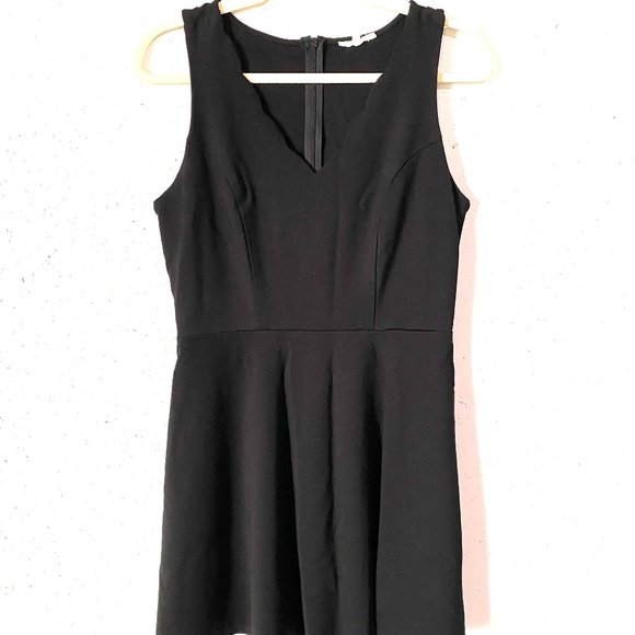 Mauirces, EUC, Little Black Dress, A Line, Scalloped V Neck, Empire Waist, Med - Picture 4 of 13